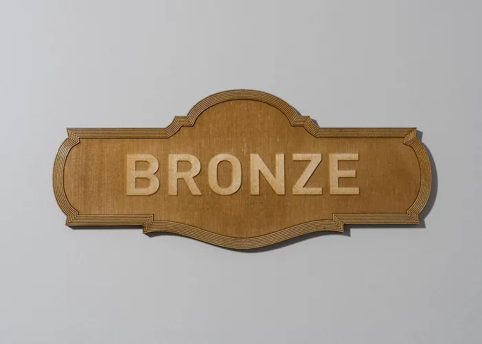 Graffitisuites#bronze Salonic